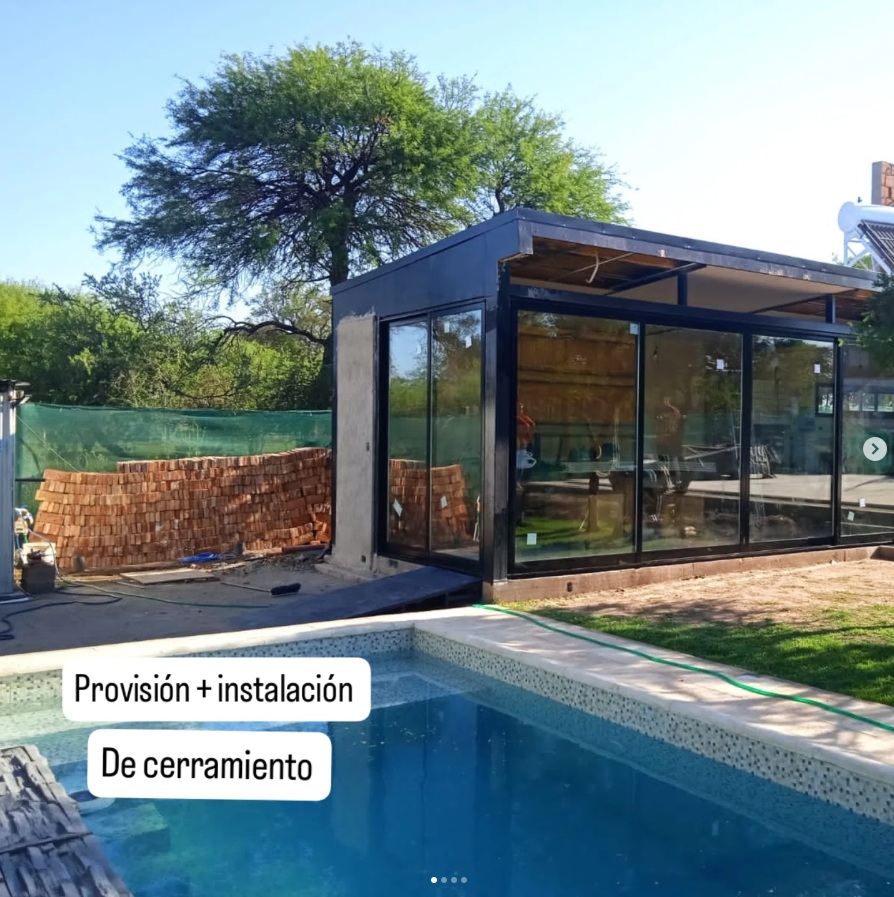 Cerramiento de galería plegable