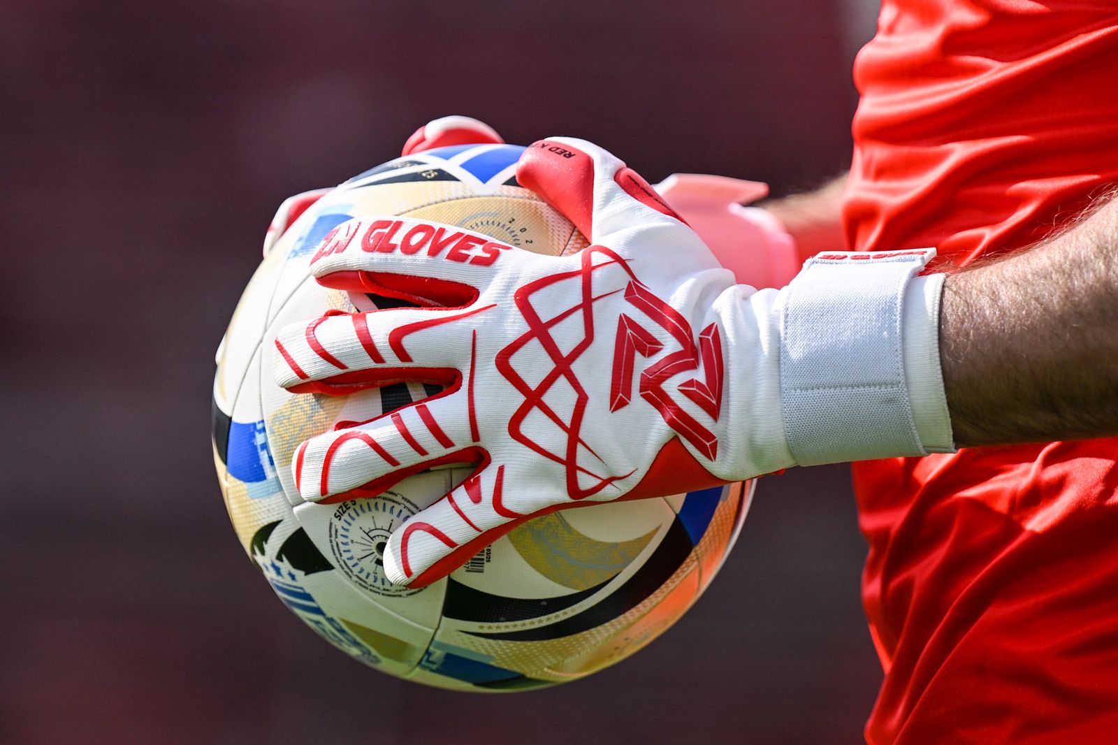 ZN Gloves en acción 4