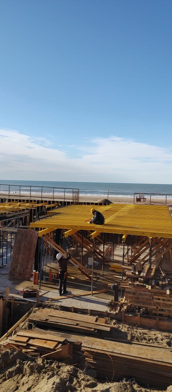 Trabajo LT Construcciones 18