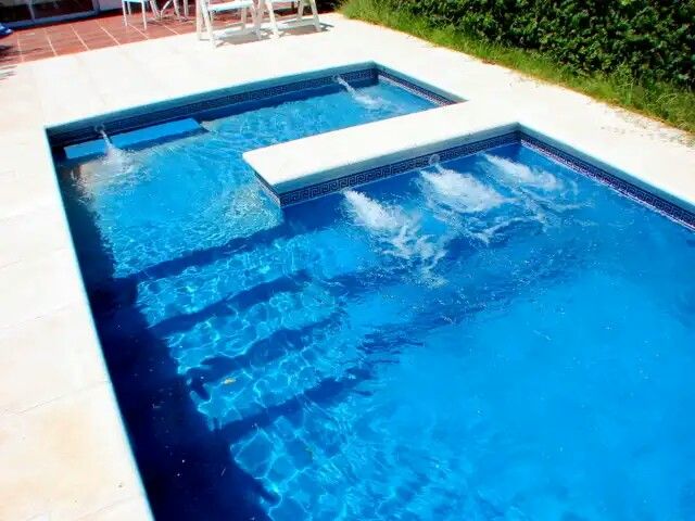 Piscina B4