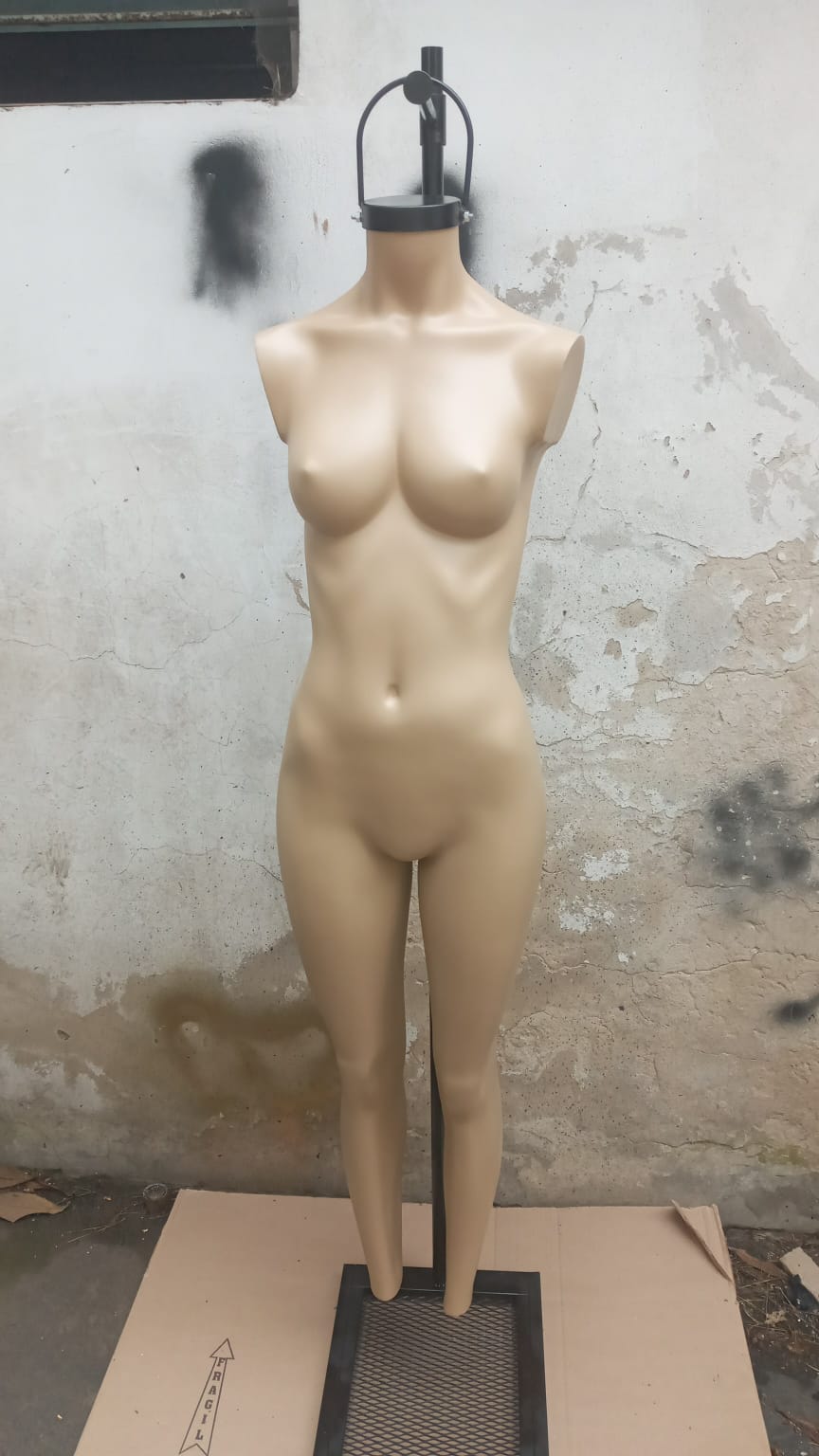 Trabajo 12 - Maniquíes Danna